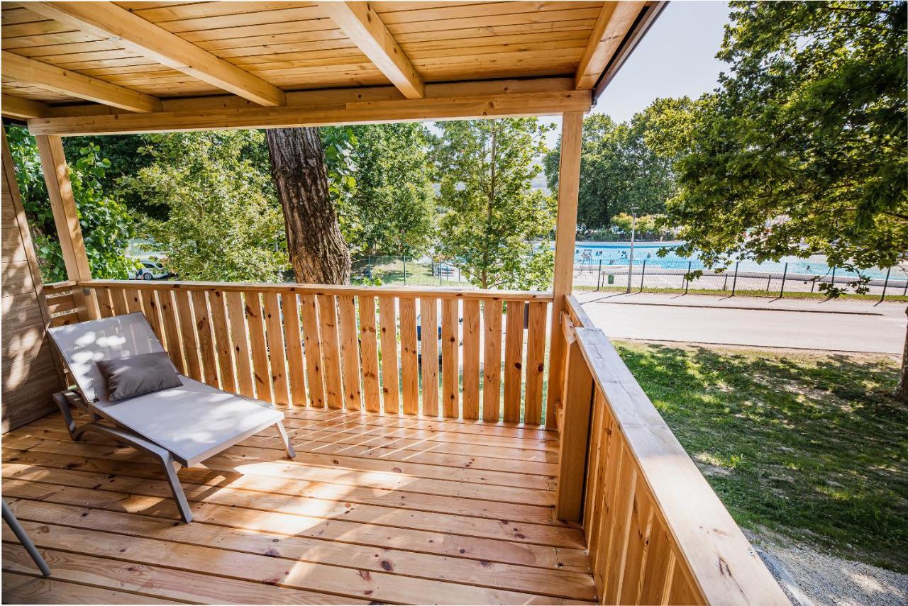 Premium Mobile Tree House With Thermal Riviera Tickets Catez ob Savi Eksteriør billede