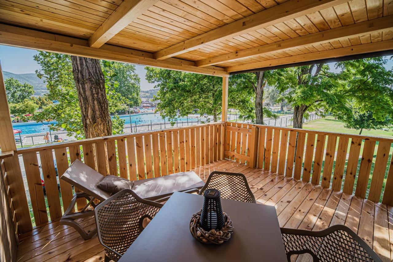Premium Mobile Tree House With Thermal Riviera Tickets Catez ob Savi Eksteriør billede