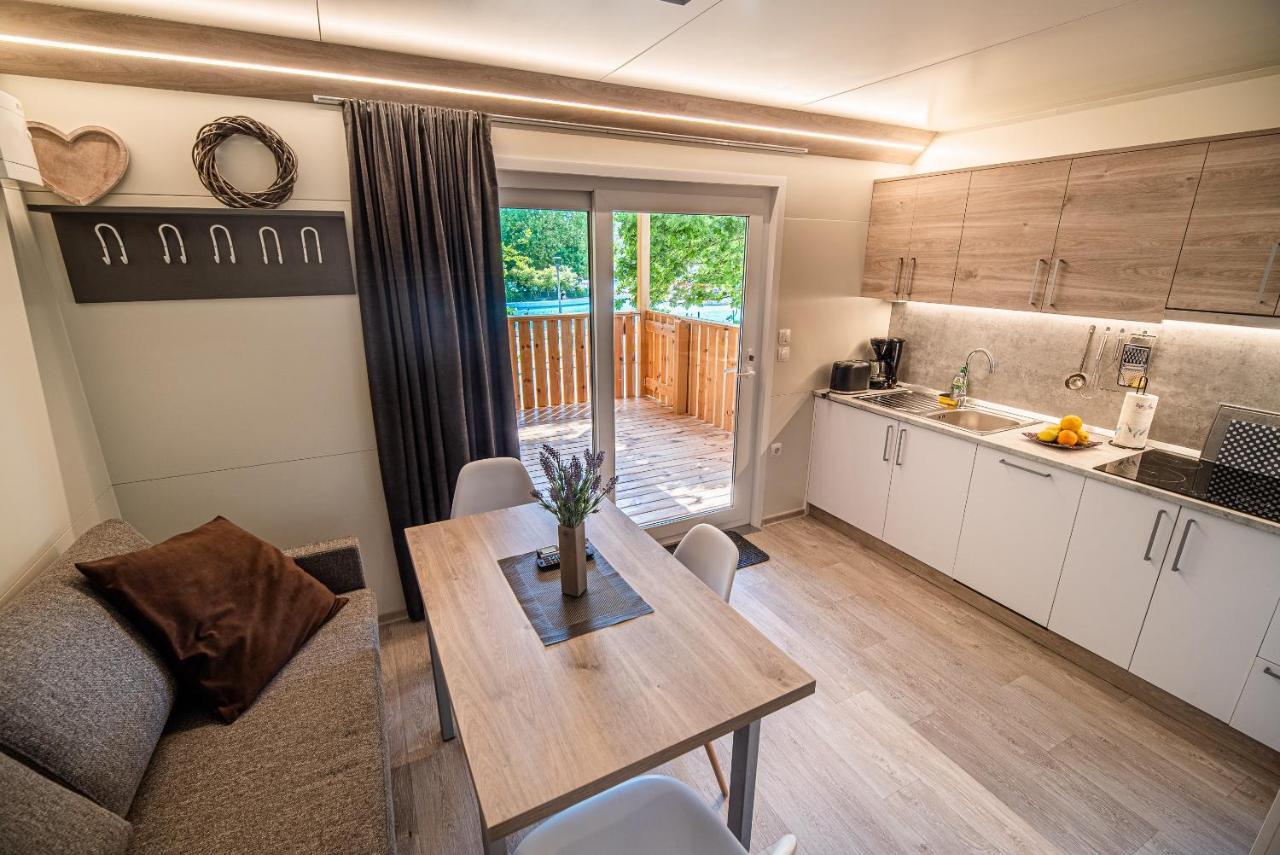 Premium Mobile Tree House With Thermal Riviera Tickets Catez ob Savi Eksteriør billede